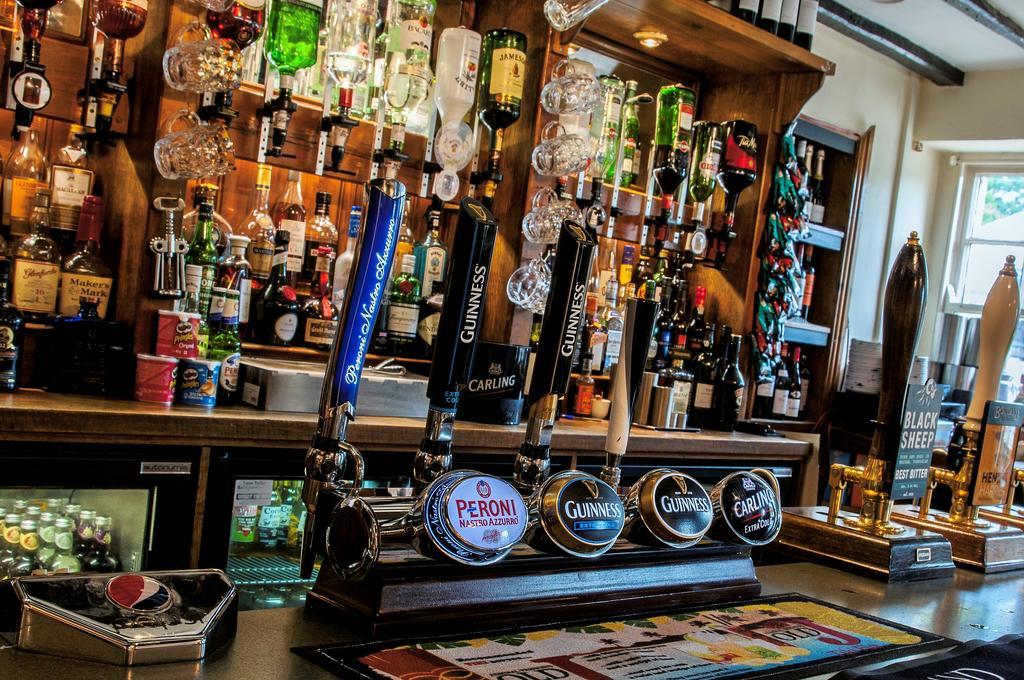 The Fleece Inn Shireshead Zewnętrze zdjęcie